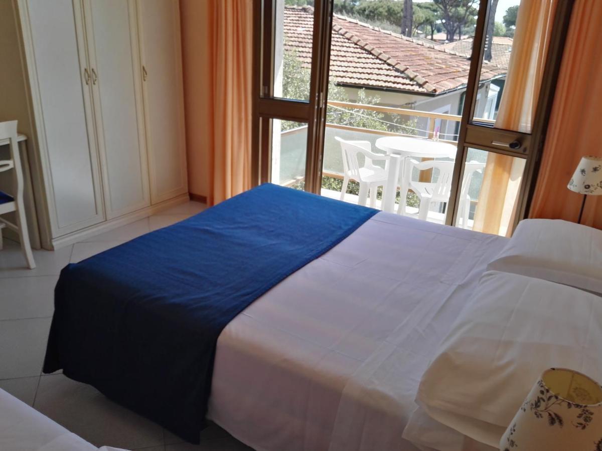 Hotel Elizabeth Marina di Pietrasanta Ngoại thất bức ảnh