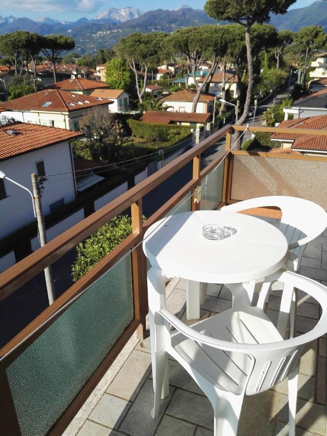 Hotel Elizabeth Marina di Pietrasanta Ngoại thất bức ảnh