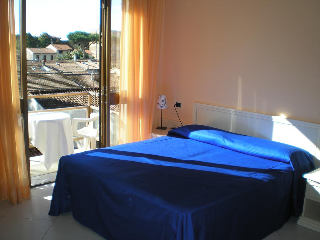 Hotel Elizabeth Marina di Pietrasanta Ngoại thất bức ảnh