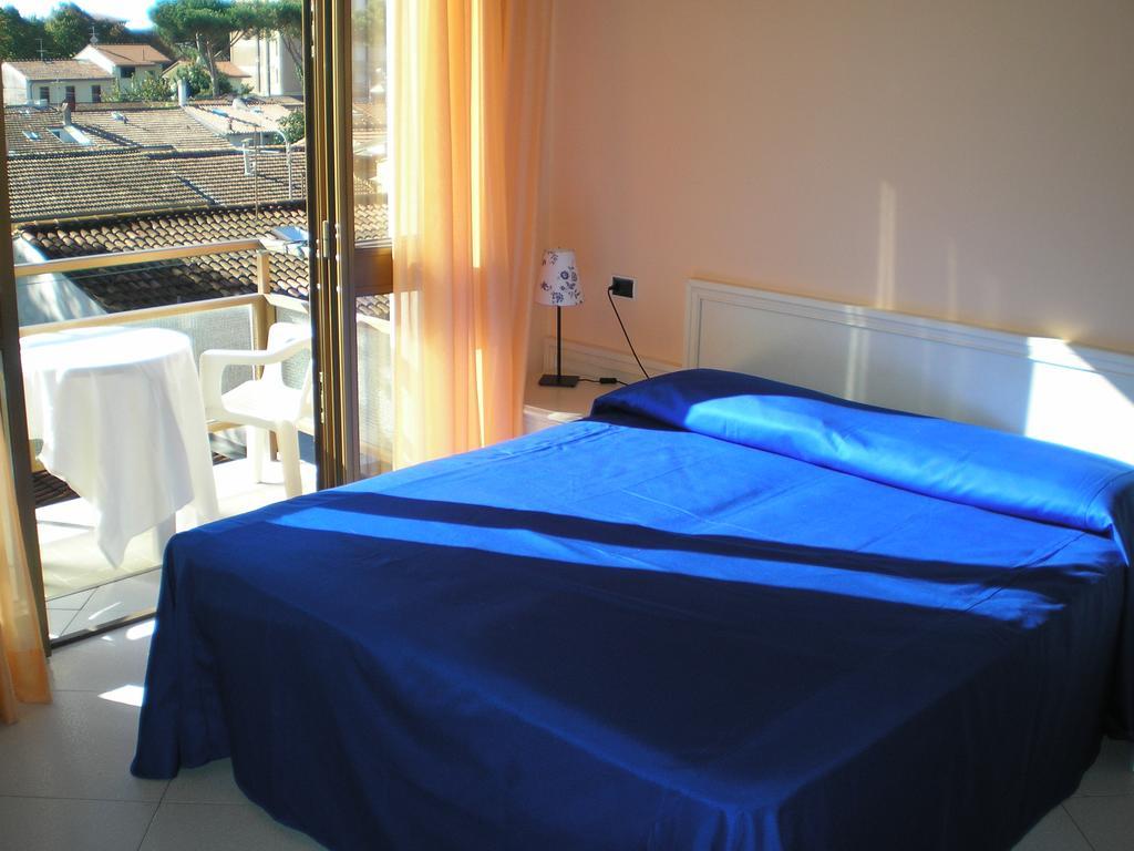 Hotel Elizabeth Marina di Pietrasanta Ngoại thất bức ảnh